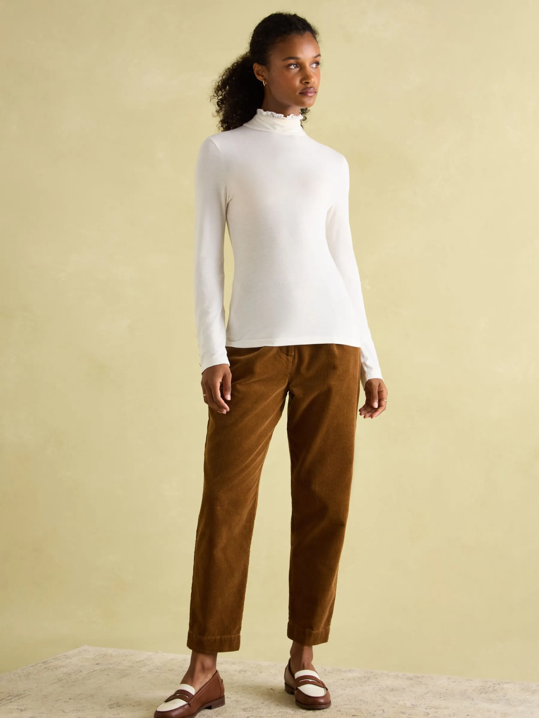 Amy Long Sleeve High Neck Jersey Top<Joules Hot