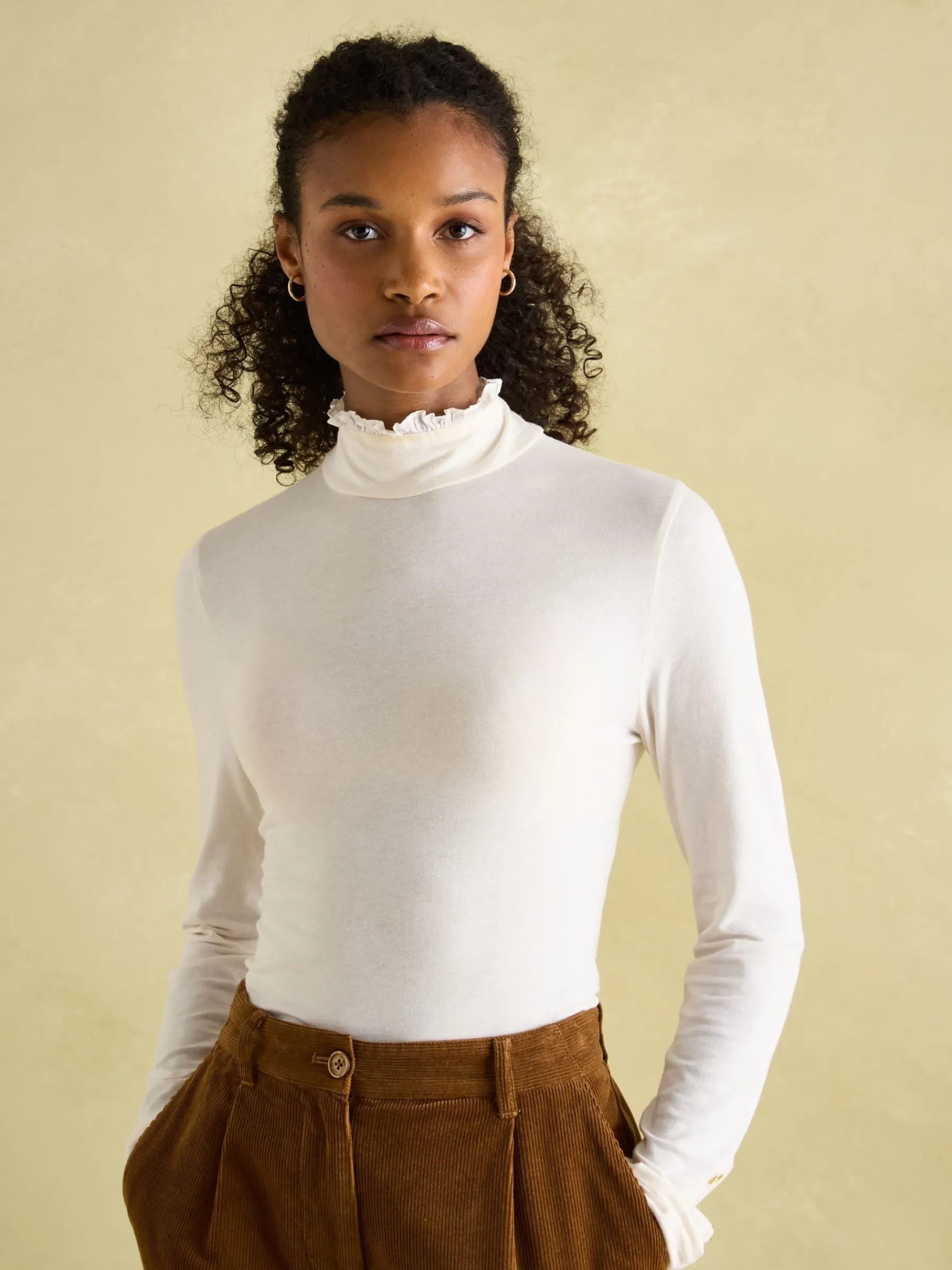 Amy Long Sleeve High Neck Jersey Top<Joules Hot