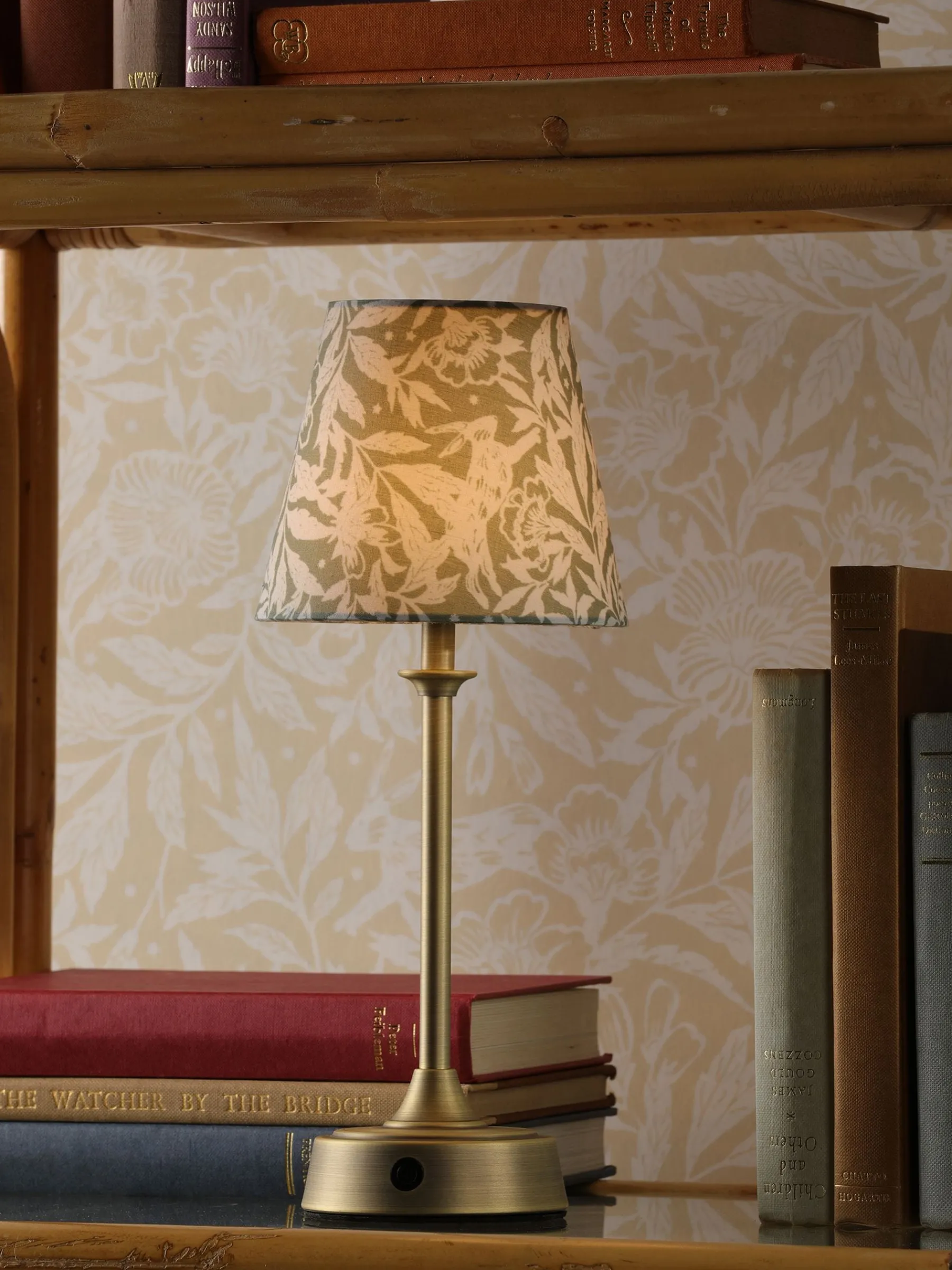 Apsley Green Print Rechargable LED Lamp<Joules Clearance