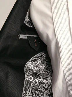 Slim Fit Tuxedo Suit Jacket<Joules