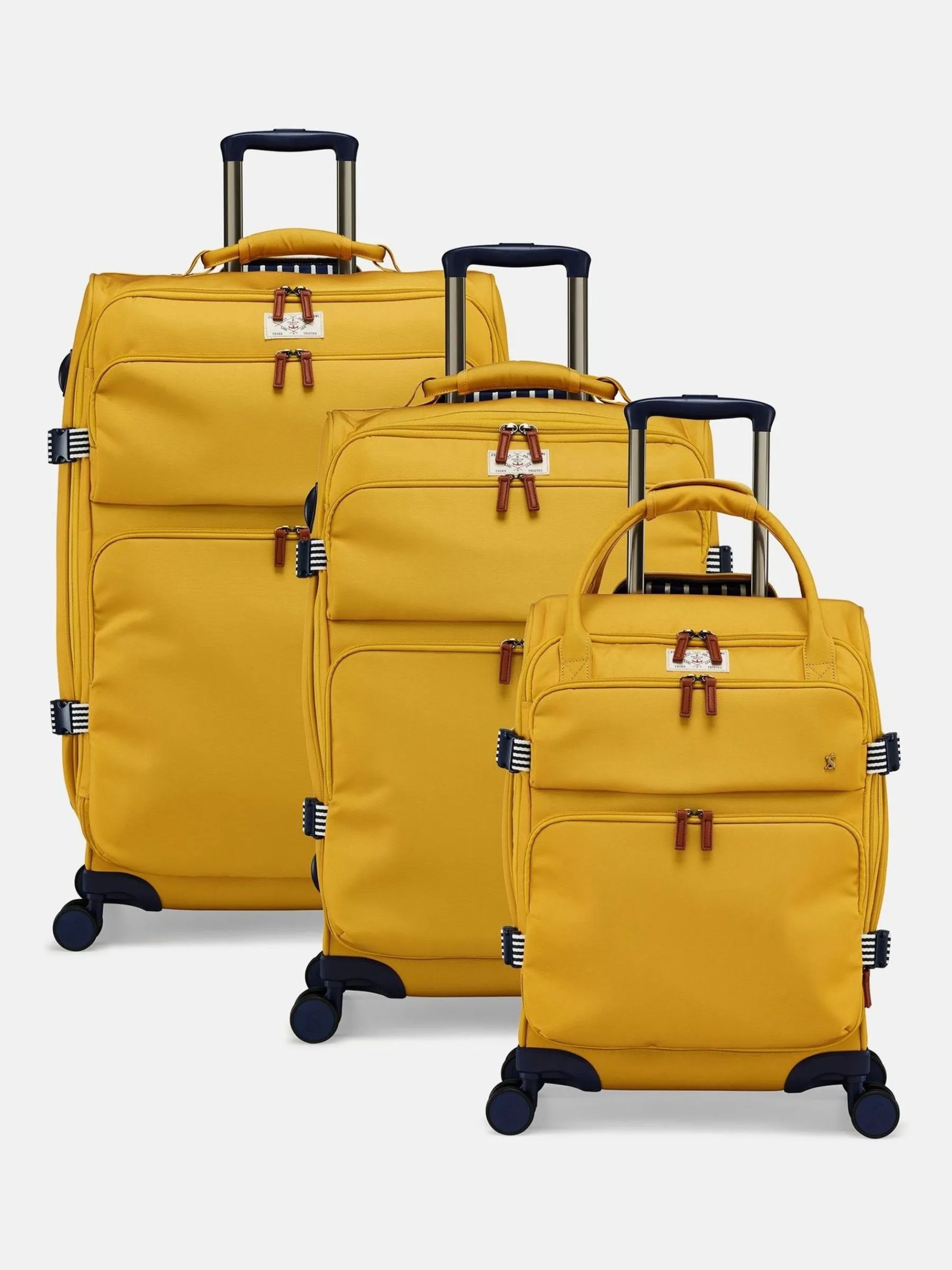 Coast Antique Gold Medium 4 Wheel Soft Suitcase<Joules