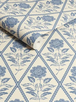 Juliette Floral Print 10M Wallpaper<Joules Best