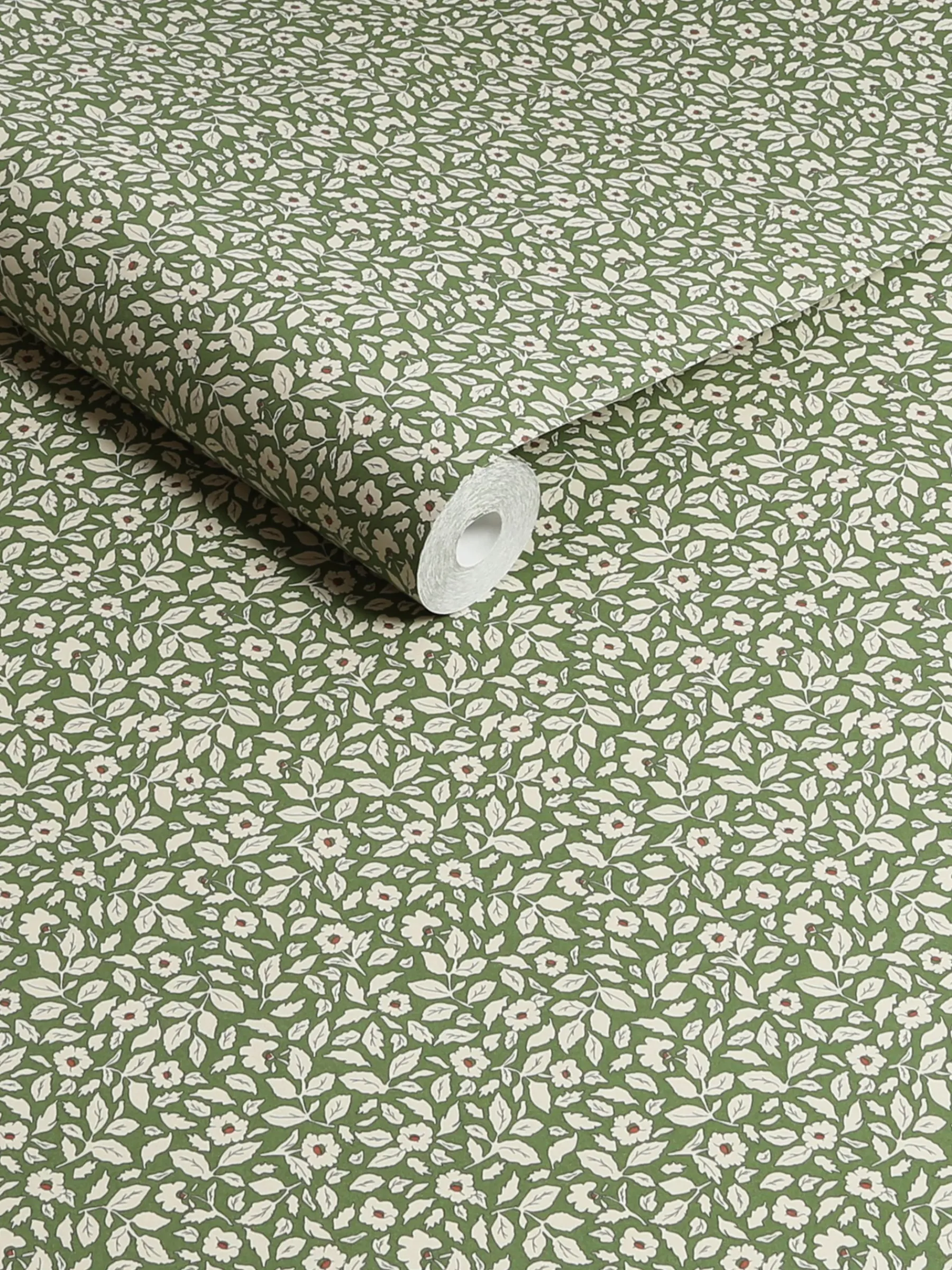 Ditsy Floral Print 10M Wallpaper<Joules Sale