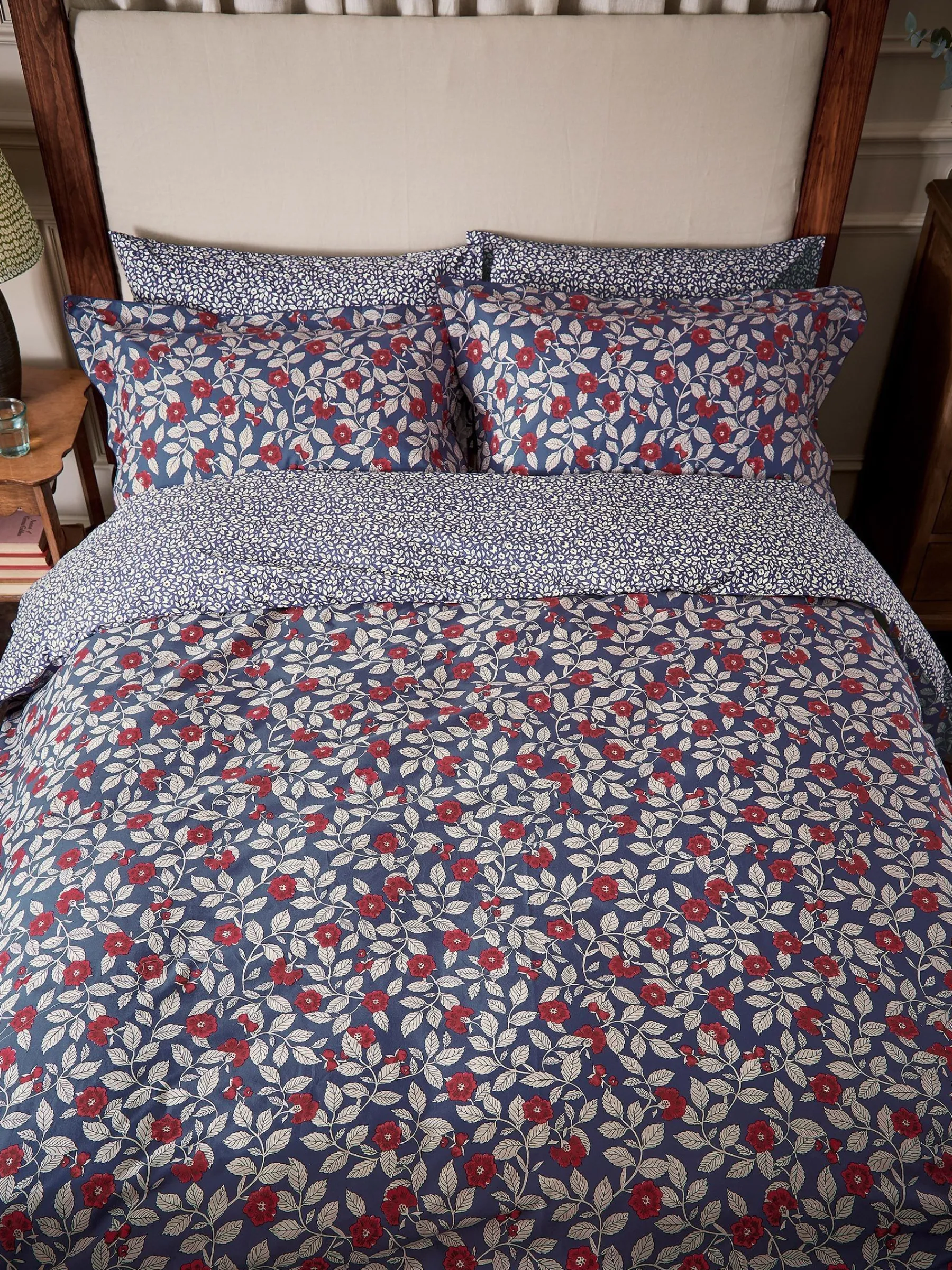 Grove Floral 100% Cotton Bedding Set<Joules Hot