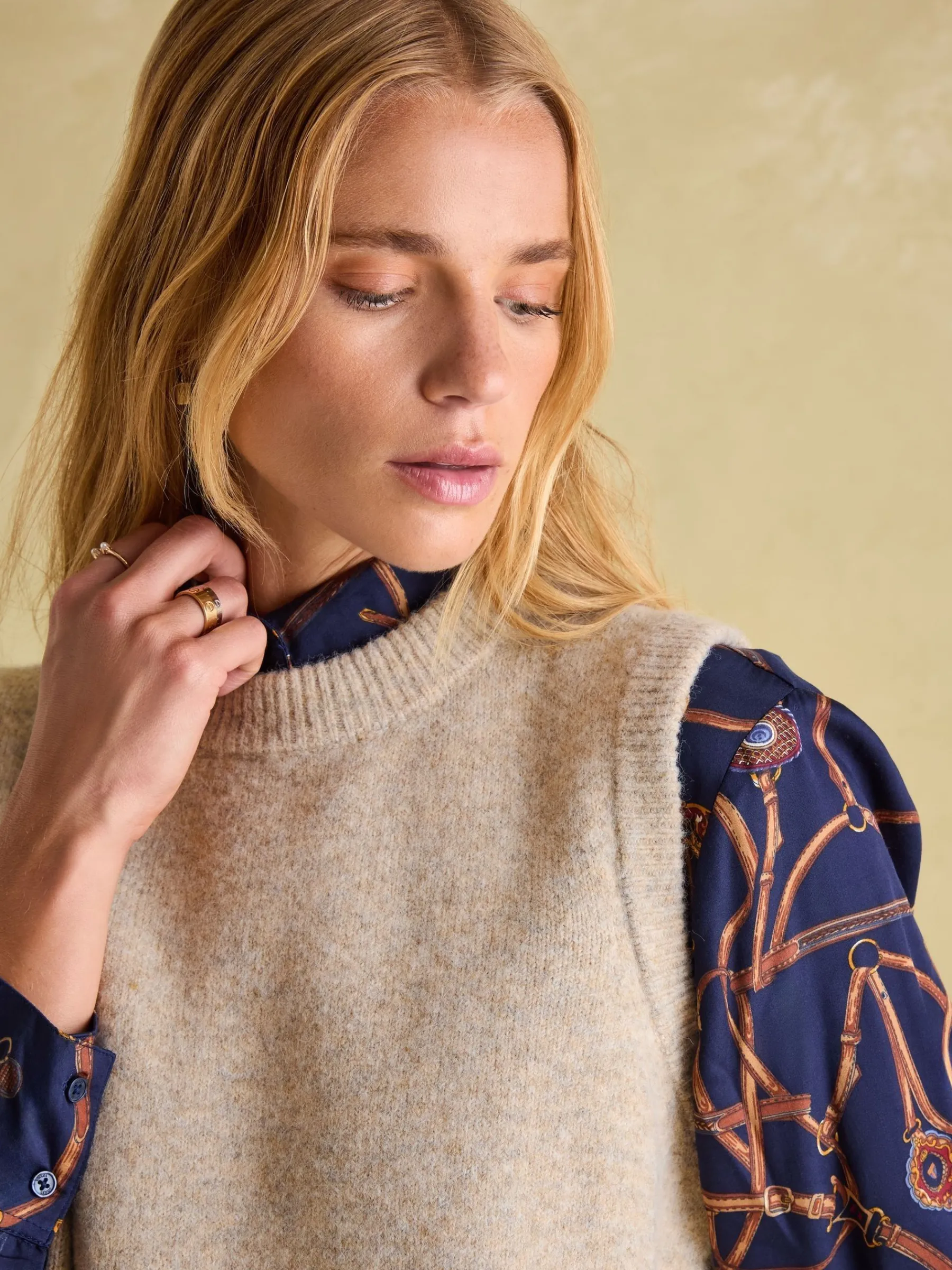 Holly Longline Knitted Vest<Joules Clearance