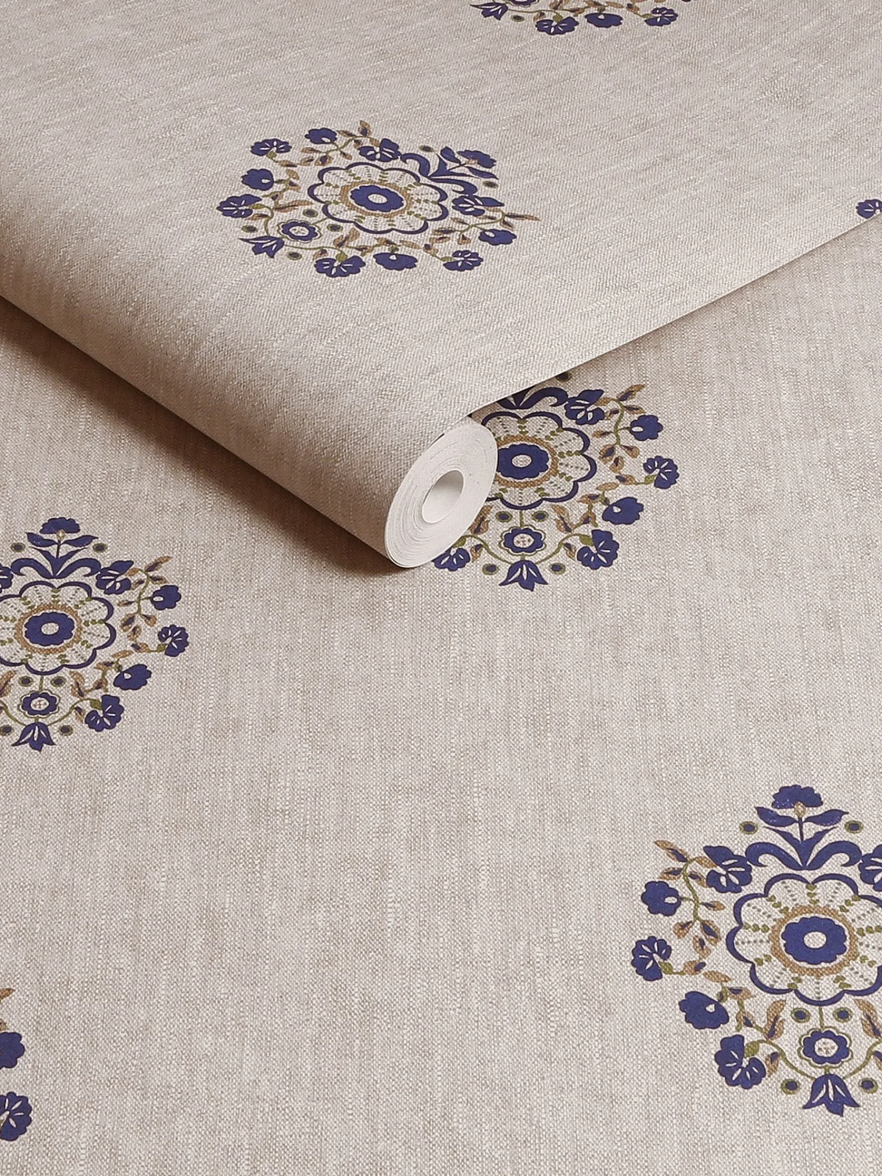 Linen Blue Grove Motif Print 10M Wallpaper<Joules Sale