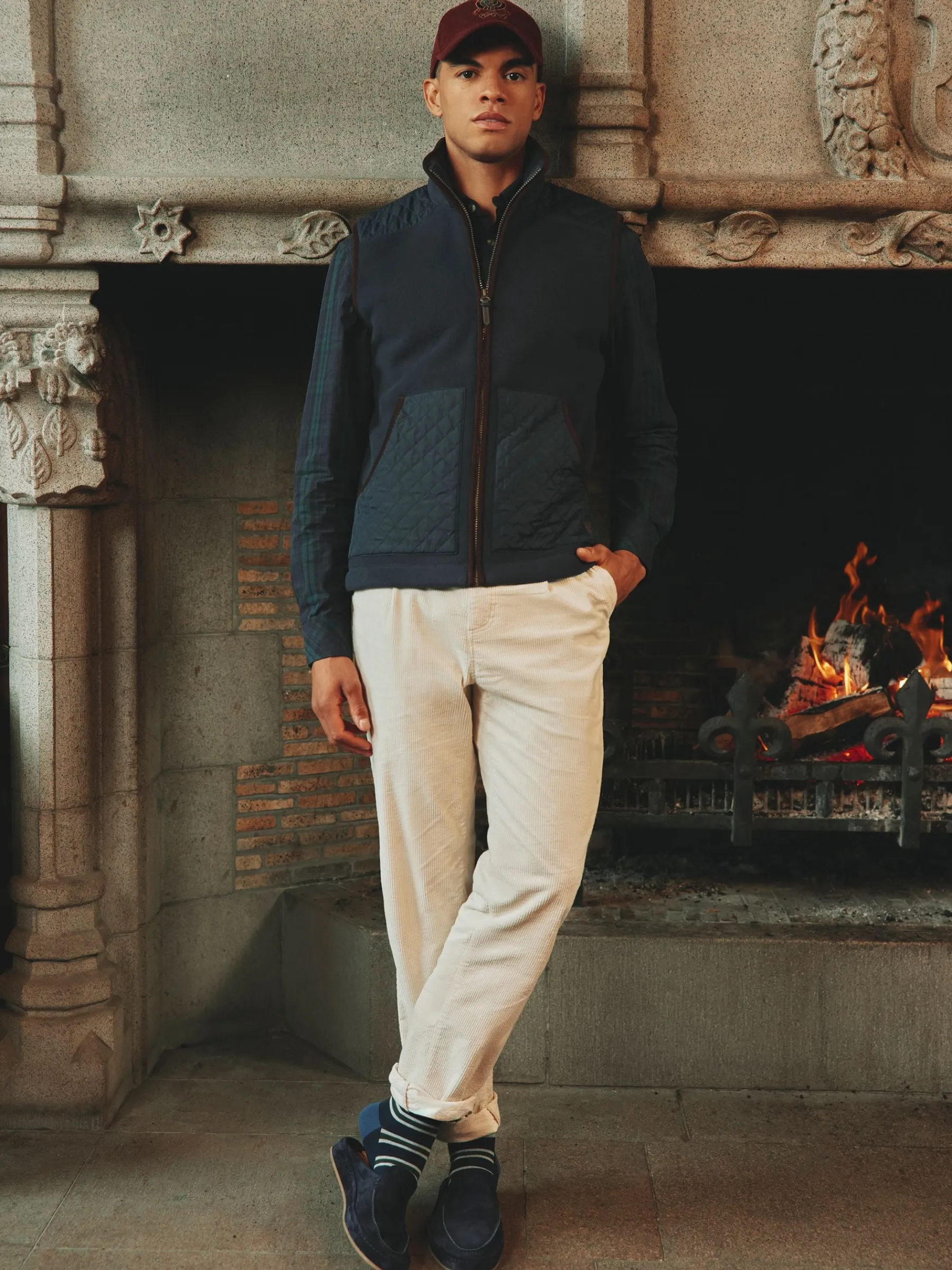 Oaksey Jumbo Cord Trousers<Joules