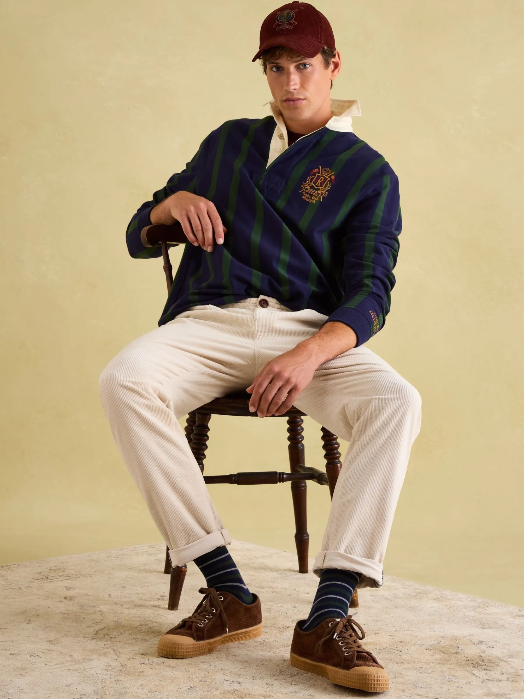 Oaksey Jumbo Cord Trousers<Joules
